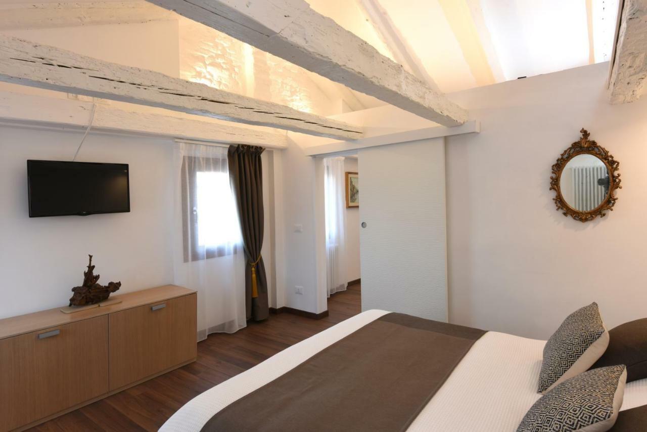 Sweet Apartment Frari Venecia Exterior foto